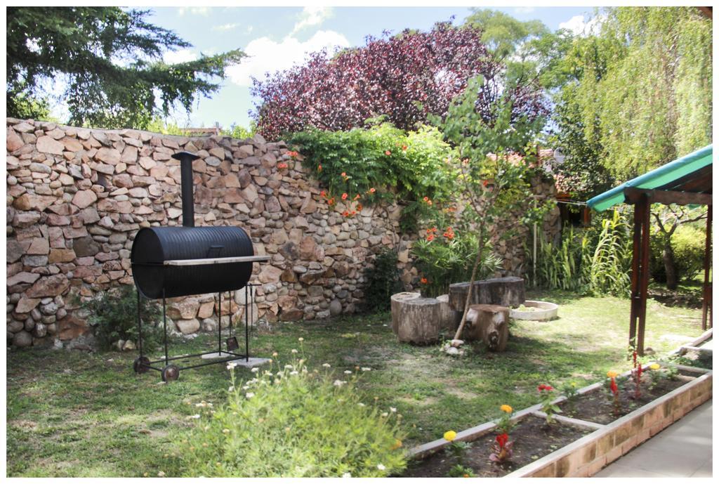 El Camino Hostel Mina Clavero Εξωτερικό φωτογραφία